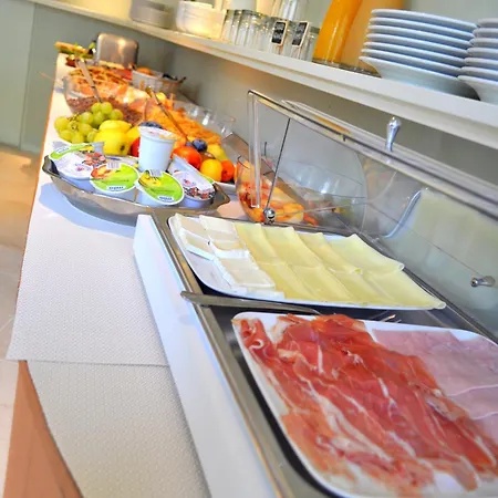 Hotel Aromi Piccolo 3*
