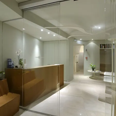 Hotel Aromi Piccolo 3*