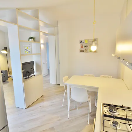 Aromi Piccolo Hotel Salò