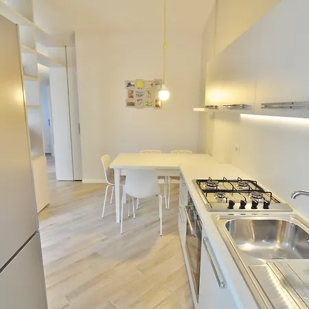 Aromi Piccolo Hotel 3*