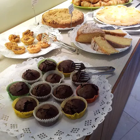 Aromi Piccolo Hotel Salò