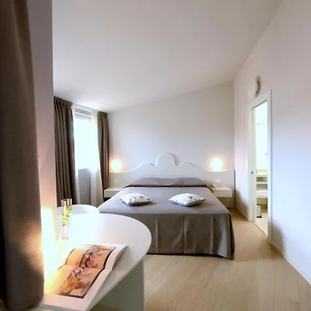 Aromi Piccolo Hotel Saló
