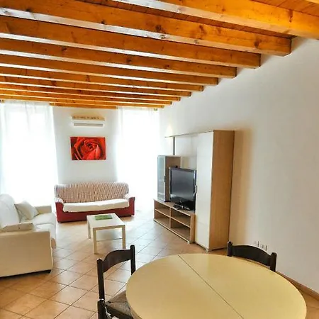 Aromi Piccolo 3* Salò